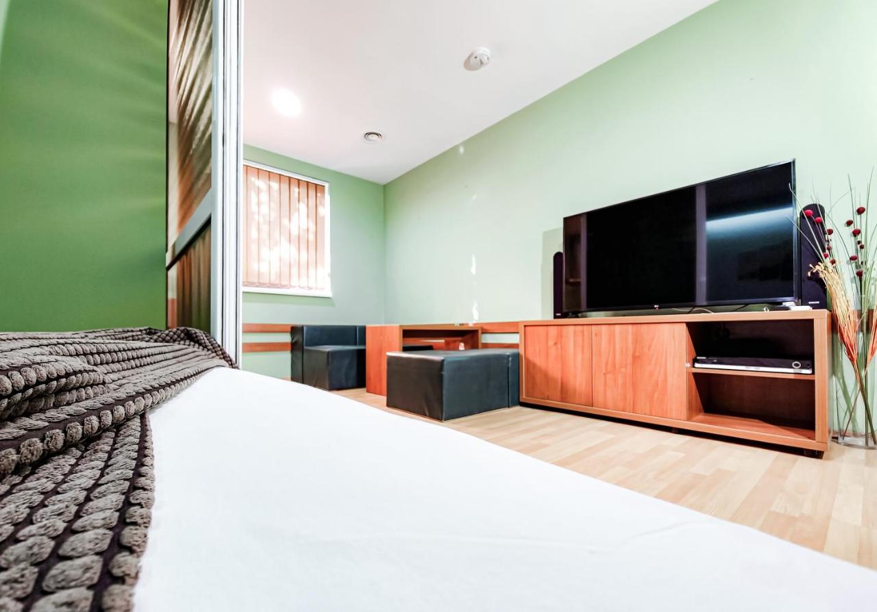 Tania's 1 * Timisoara
